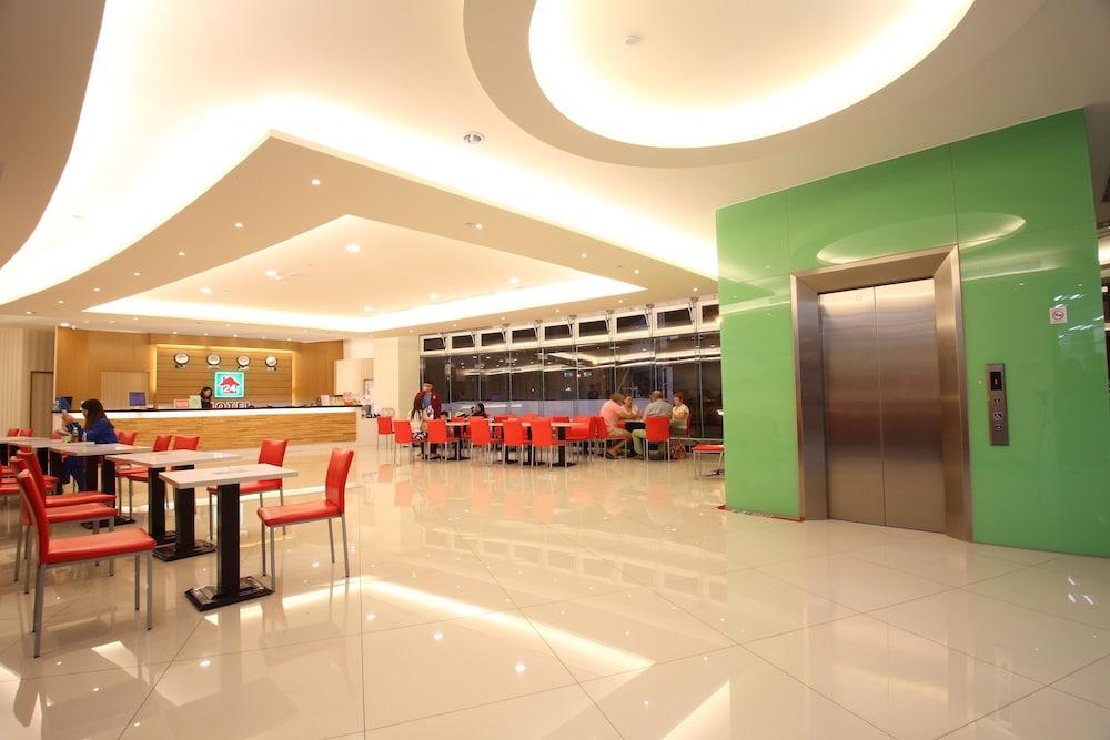 Lan Yin Tie Dao Hotel Tainan Exteriör bild