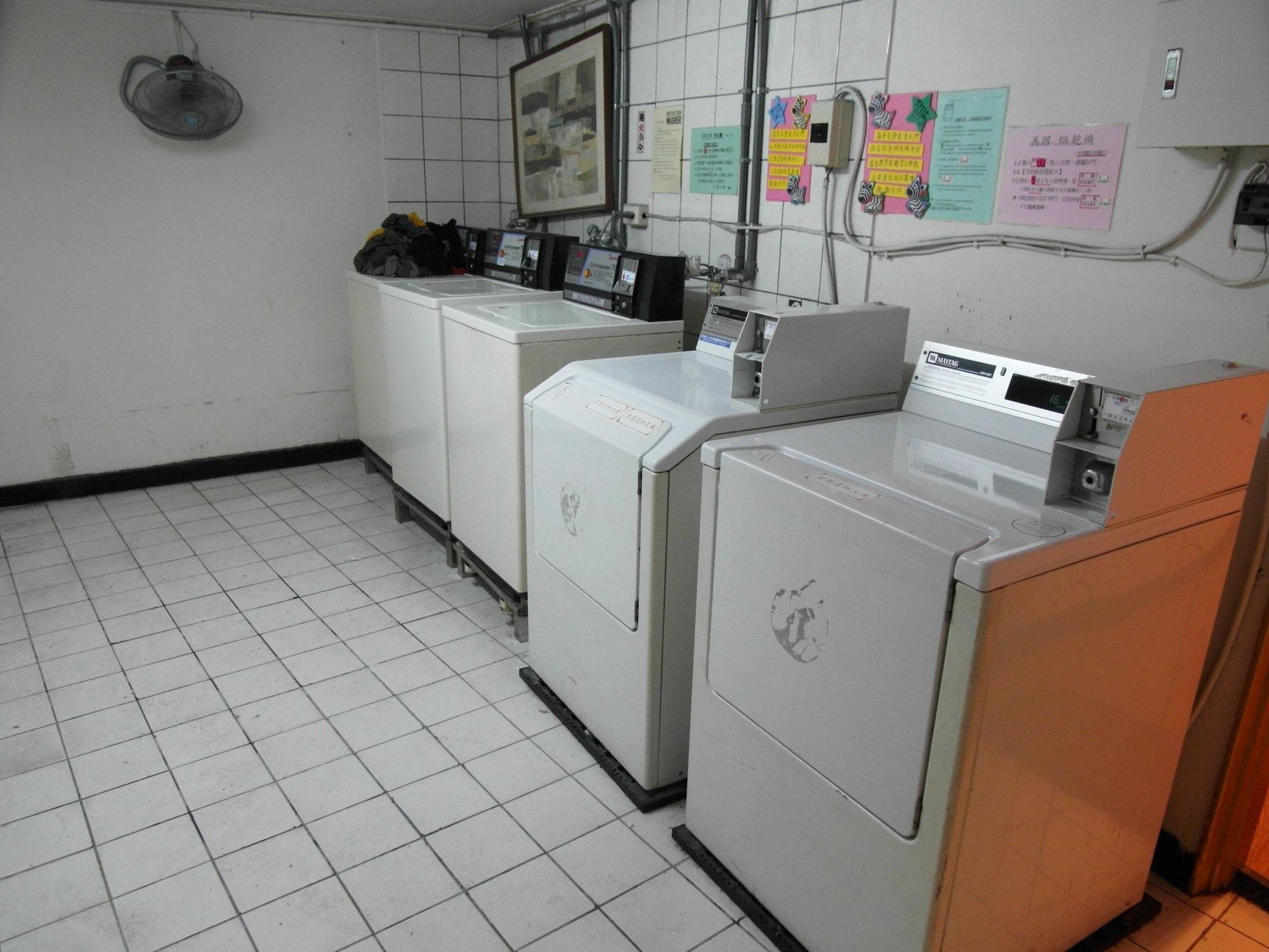 Lan Yin Tie Dao Hotel Tainan Exteriör bild