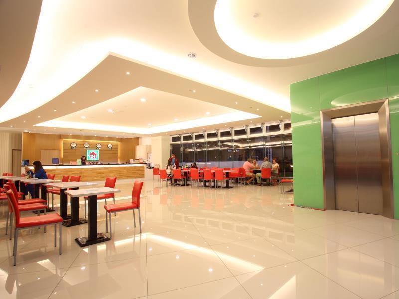 Lan Yin Tie Dao Hotel Tainan Exteriör bild
