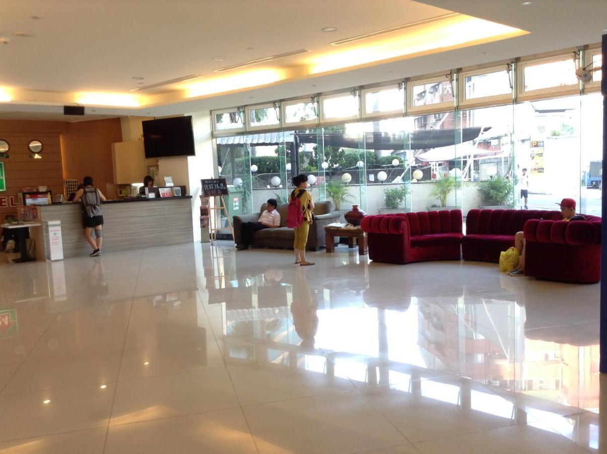 Lan Yin Tie Dao Hotel Tainan Exteriör bild